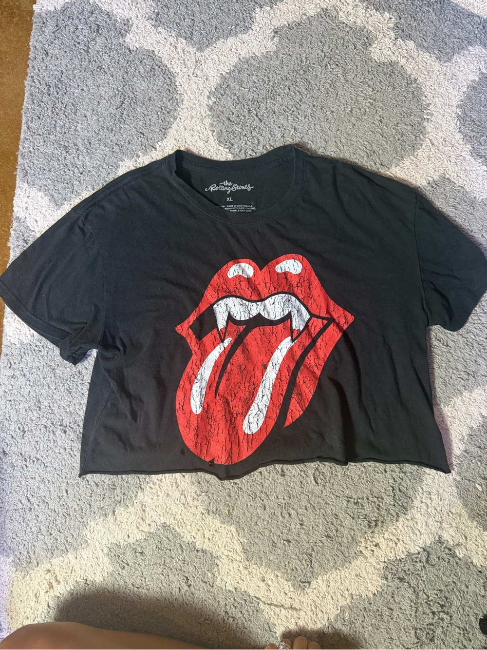 Rolling Stones Vampire Tongue Graphic Crop Tee XL Black Band T-Shirt